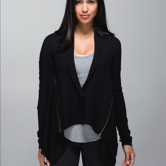 lululemon athletica Sweaters - Lululemon Wrap it up cardigan